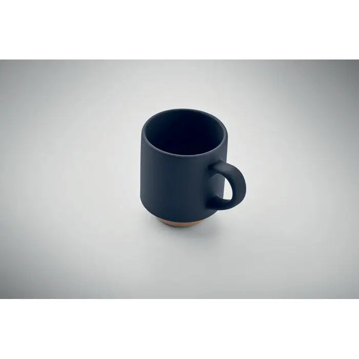 Cană din ceramică stivuibilă 170 ml neagră cu finisaj mat și bază terracotta contrastează elegant
