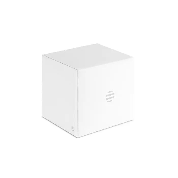 Dispozitiv alb cub cu design minimalist și branding subtil pentru cana email sublimare 350ml