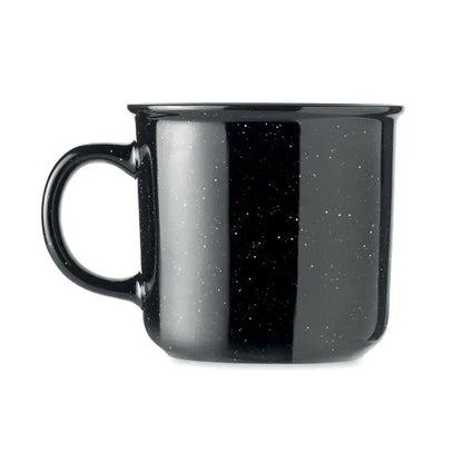 Cana vintage din ceramica 400 ml cu glazura neagra punctata si maner robust pentru bauturi calde