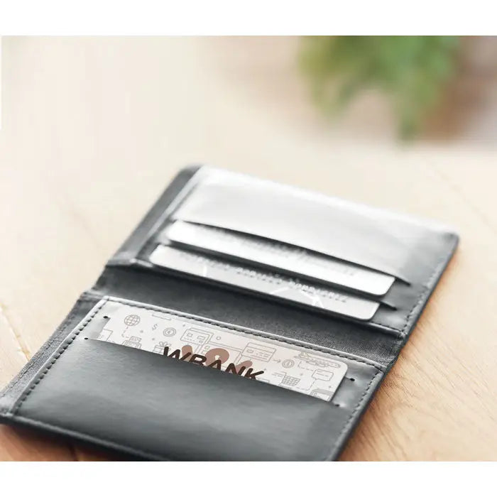 Portofel negru din piele cu sloturi pentru carduri si panou decorativ interior cu textul bank pentru protectie rfid