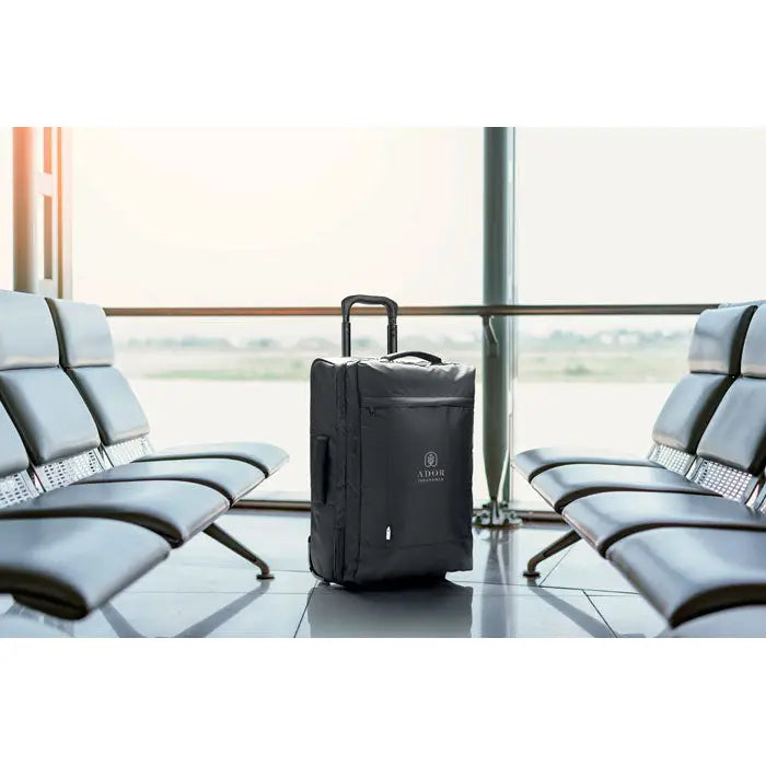 Carucior 600d rpet troler negru din materiale reciclate cu design modern si logo ador brodat pe fata