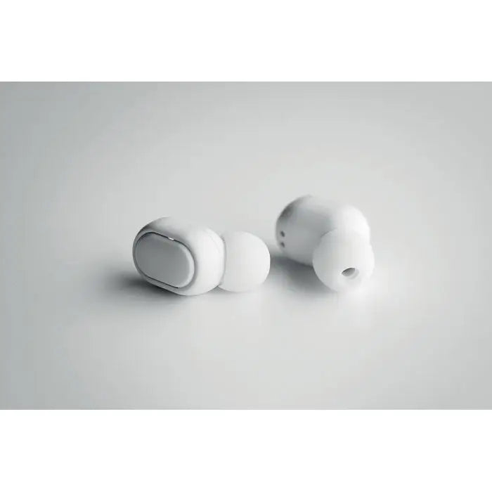 Casti tws din abs reciclat albe xiaomi mi true wireless cu design minimalist si varfuri din silicon moi