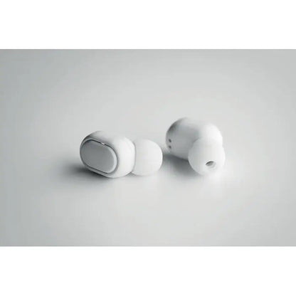 Casti tws din abs reciclat albe xiaomi mi true wireless cu design minimalist si varfuri din silicon moi