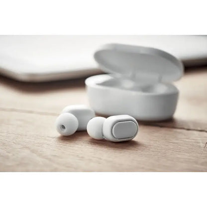 White wireless earbuds casti tws din abs reciclat cu design minimalist si finisaj neted din plastic