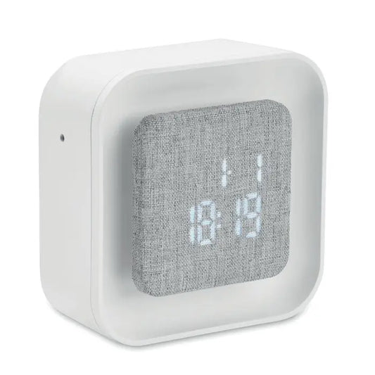 Ceas cu alarma alb pătrat cu panou gri din material reciclat abs/rpet afișând ora 18 19 în cifre led albastre