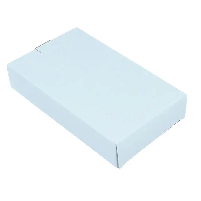 Cutie dreptunghiulara albastru deschis din carton cu design minimalist pentru ciocan de urgenta 3 in 1