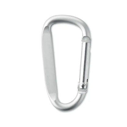 Clip carabinier din aluminiu argintiu cu finisaj usor periat si mecanism de arc pentru fixare rapida