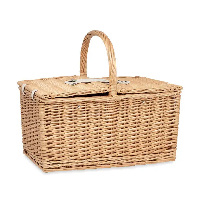 Cos de picnic din rachita natural cu maner curbat si inchizatoare metalica argintie pentru 4 persoane