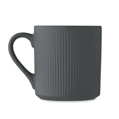Covoras de cana din ceramica 340 ml gri inchis cu textura nervurata vertical si maner modern elegant
