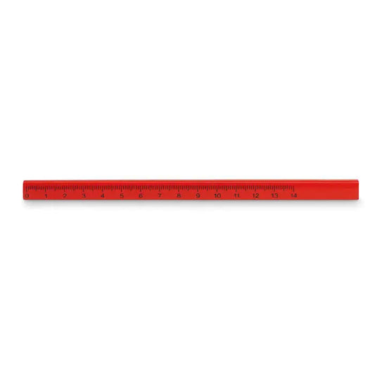 Creion de dulgheri cu rigla din plastic rosu cu marcaje negre pentru masuratori precise