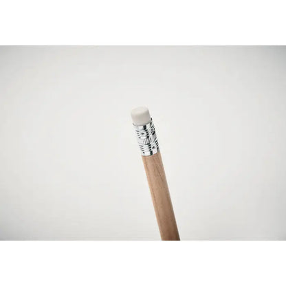 Creion natural cu radiera albă din lemn cu ferrulă metalică argintie pentru scris și desenat