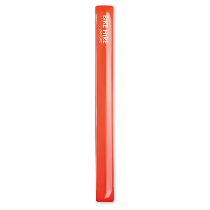 Grip portocaliu din plastic pentru ghidon bicicleta cu text alb curea reflectorizanta pentru incheietura mainii