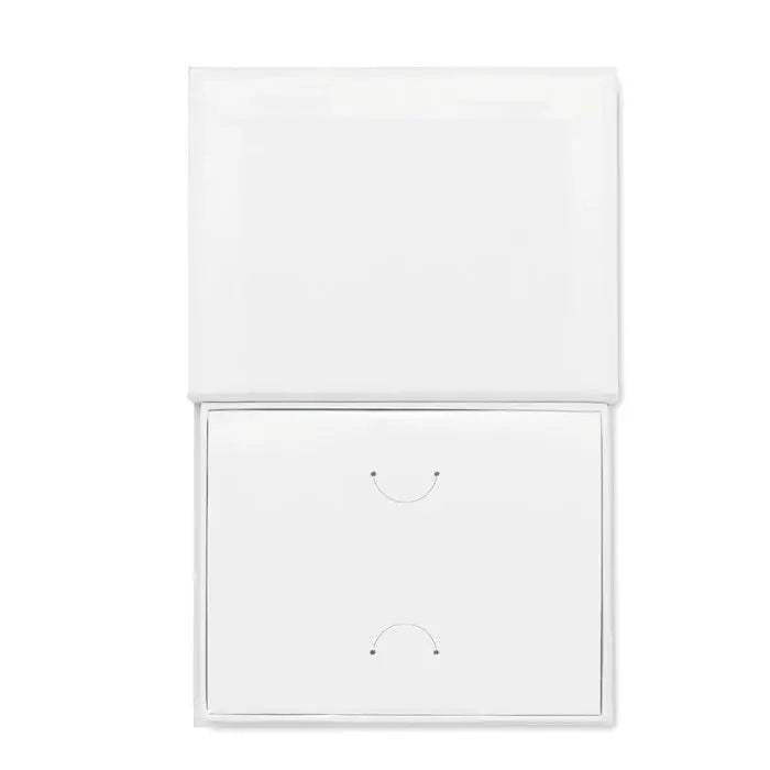 Cutie de card cadou albă dreptunghiulară cu finisaj lucios și design minimalist zâmbet pe interior