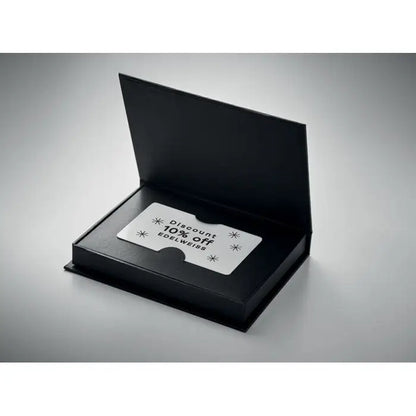 Cutie de card cadou cu card discount argintiu edelsweiss cu text negru si motive stelare