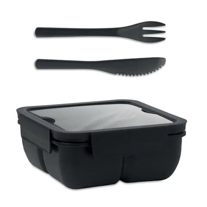 Cutie de pranz neagra din plastic cu capac transparent si tacamuri negre, capacitate 600ml
