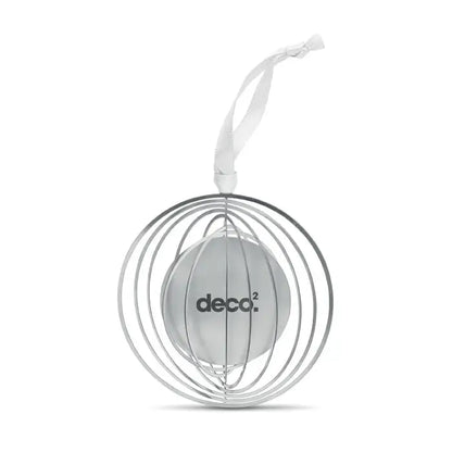 Ornament decor cerc cu panglica argintiu sferic din sarma cu glob interior translucid si logo deco.² suspendat cu panglica alba