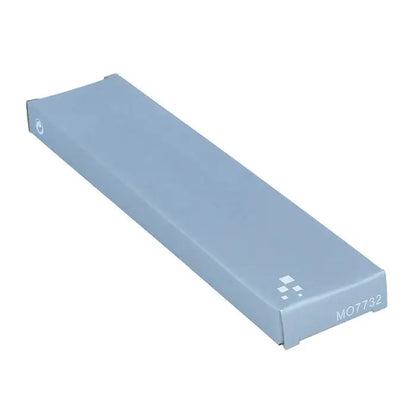 Cutie dreptunghiulara bleu deschis pentru deschizator de sticle din otel inoxidabil cu finisaj mat si marcaje albe