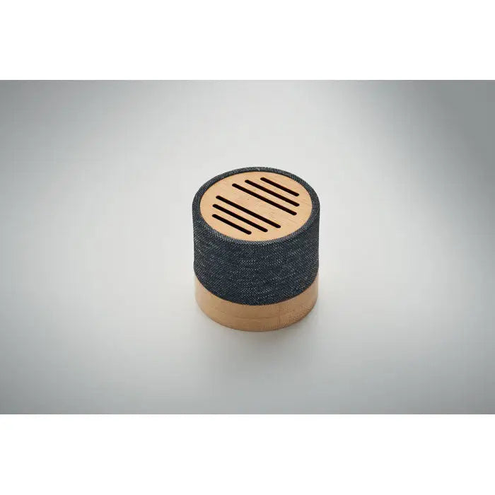 Difuzor wireless bamboo rpet cilindric compact cu corp îmbrăcat în denim închis și bază și top din lemn deschis