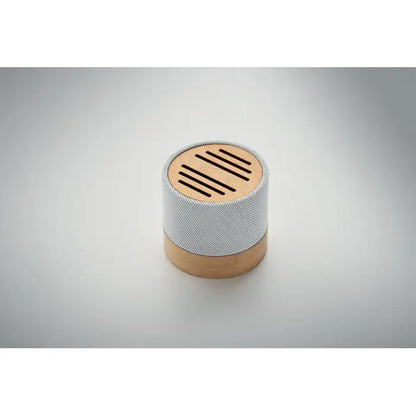 Difuzor wireless bamboo rpet compact cilindric gri cu textură de pânză și accente din lemn natural pentru sunet clar