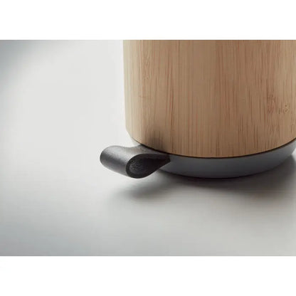 Difuzor wireless din bambus 5.0 cu pedală neagră mată și bază gri finisată bamboo pentru colectare deșeuri
