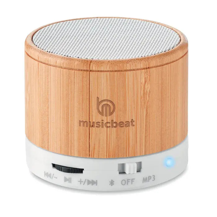 Difuzor wireless round bamboo cilindric cu textura bambus, plasă albă în partea de sus și de jos, logo musicbeat gravat