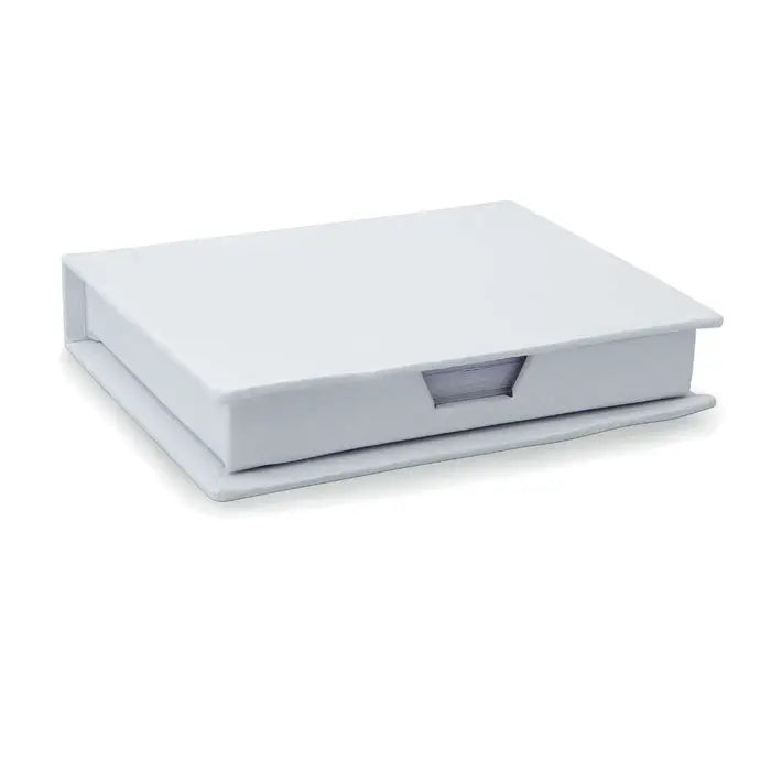 Dispenser pentru bloc-note alb din piele ecologica cu design minimalist si slot incorporat pentru pixuri