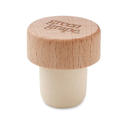 Dop pentru sticle din lemn de fag maro deschis in forma de ciuperca cu gravura green grape pe partea superioara