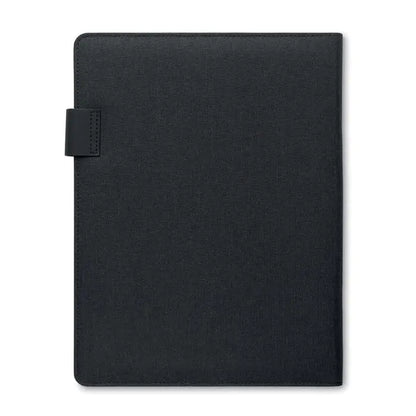 Dosar a4 negru texturat cu design minimalist si inchidere cu clapeta alaturi de incarcator wireless