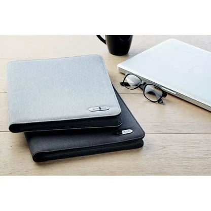 Sleeve laptop din material textil gri si negru cu fermoar pentru dosar de conferinte a4 arhivat