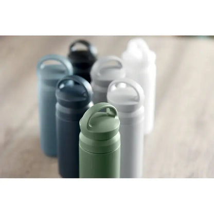 Flacon cu perete dublu 320 ml verde măsliniu, sticlă izolantă cu capac și mâner integrat