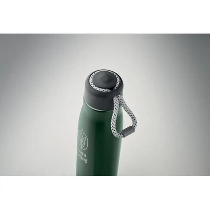 Flacon cu perete dublu de 500 ml verde închis cu capac negru și curea de transport alb-gri cu model