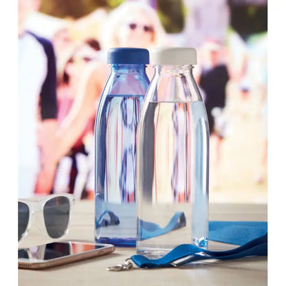 Două sticle translucide flacon rpet 500ml una cu capac albastru și cealaltă cu capac alb din plastic reciclabil