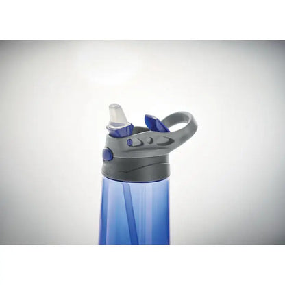 Flacon tritan 450 ml albastru translucide cu capac in forma de rechin gri si mov cu pai integrat