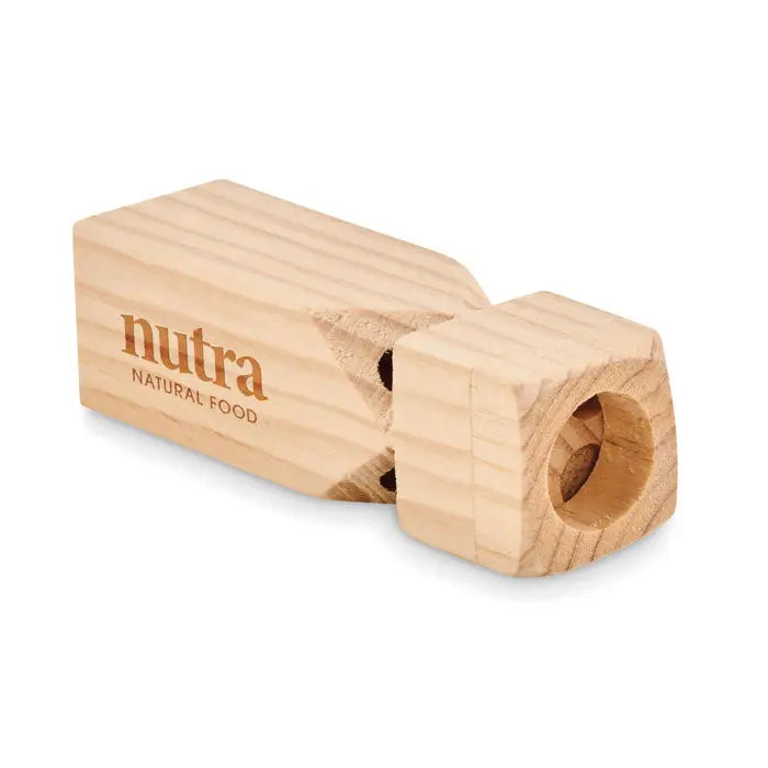 Fluier de tren din lemn deschis la culoare cu brandul gravat nutra natural food pe suprafata sa