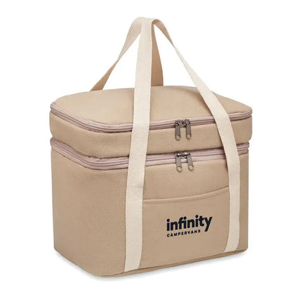 Geanta frigorifica panza 320 gr/m² bej cu doua compartimente izolata, manere crem si fermoare argintii cu logo infinity campervans