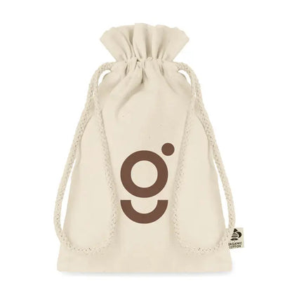 Geanta mica cadou din bumbac organic bej cu logo maro circular si snururi impletite
