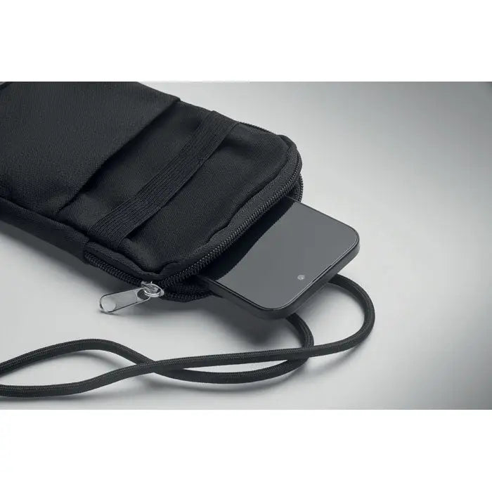 Geanta pentru smartphone in cruce din material textil negru cu fermoar si curea reglabila
