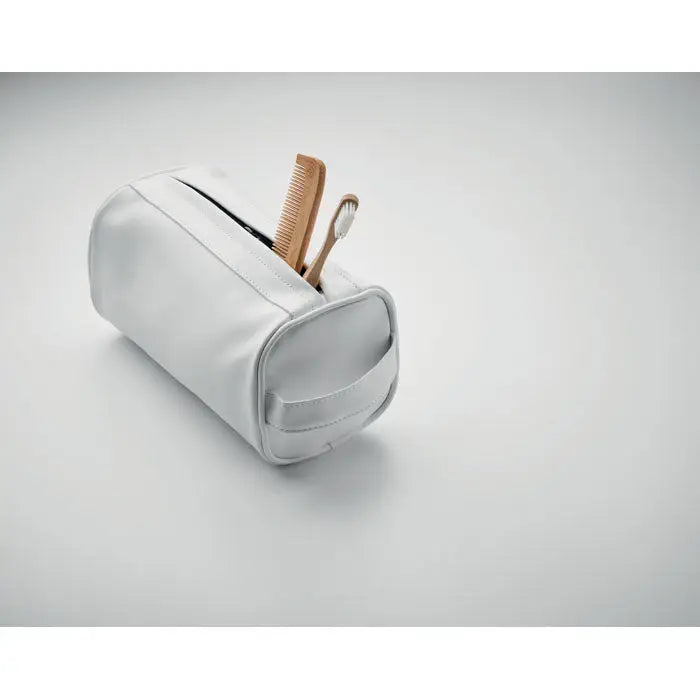 Geanta moale pentru cosmetice din piele alba cu fermoar si maner lateral din pu