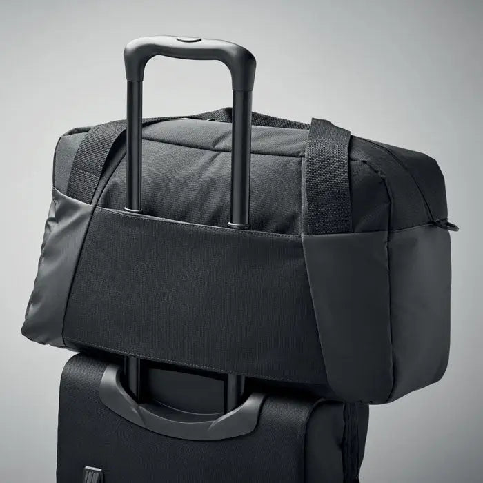 Geanta sport 300d ripstop neagra din material ripstop cu maner retractabil si buzunare laterale pentru sport