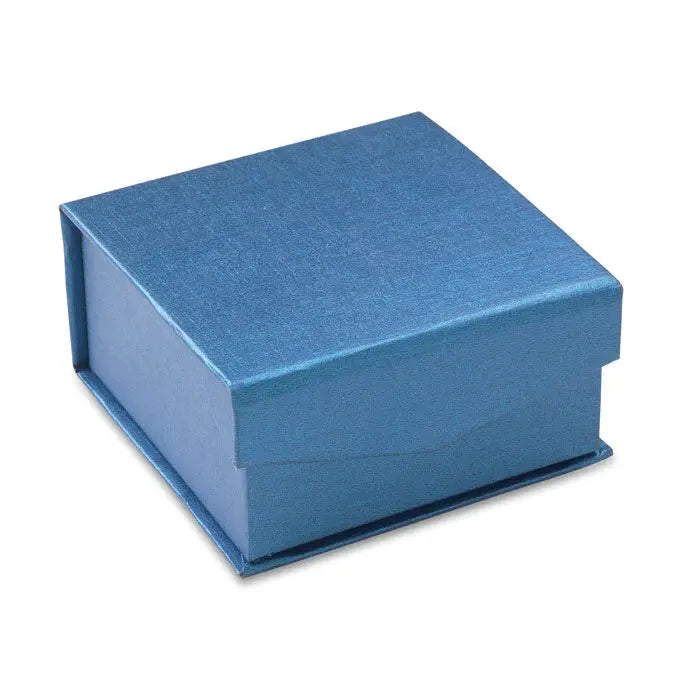 O cutie cadou Greutatea hartiei albastră mată, cu finisaj texturat subtil și design minimalist curat