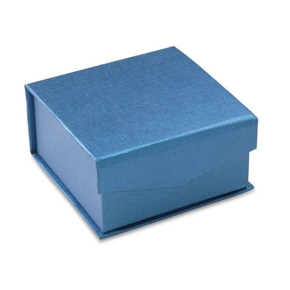 O cutie cadou Greutatea hartiei albastră mată, cu finisaj texturat subtil și design minimalist curat