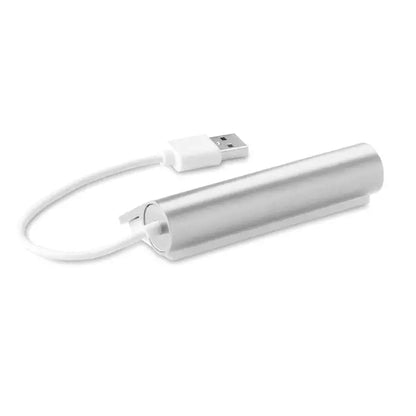 Hub usb cu 4 porturi cu încărcător portabil cilindric argintiu și cablu usb alb atașat
