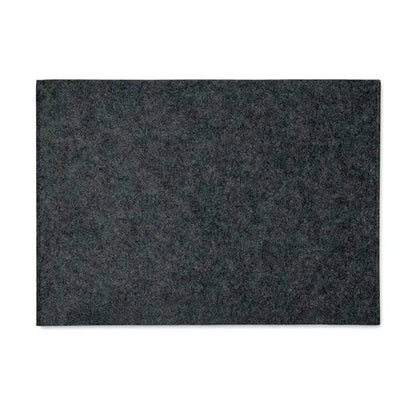 Husa pentru laptop felt de 15 inchi cu placemat gri inchis din fetru cu suprafata moale si texturata
