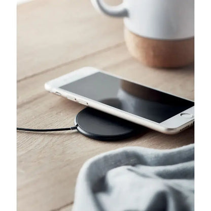 Incarcator magnetic wireless 10w negru circular cu finisaj mat din material elegant pentru incarcare rapida