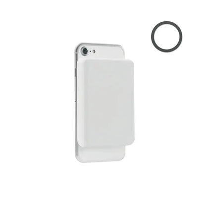 Carcasa alba subtire pentru telefon cu design minimalist si finisaj mat, compatibila cu incarcator magnetic wireless 15w