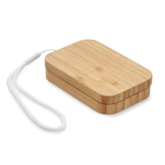 Incarcator wireless de 15 w din bambus cu carcasa compacta maro deschis si curea alba din material textil