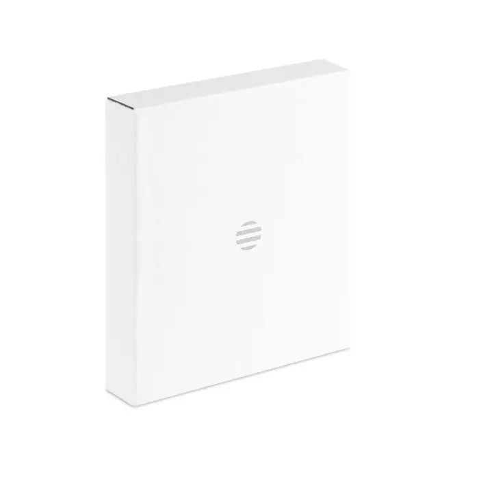 Cutie albă dreptunghiulară cu logo minimalist pentru încărcător wireless rpet 15w