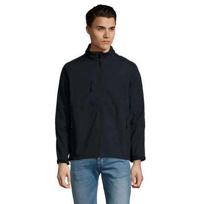 Jaca relax barbati ss 340g jachetă soft-shell neagră cu fermoar lung, guler înalt și buzunare laterale discrete