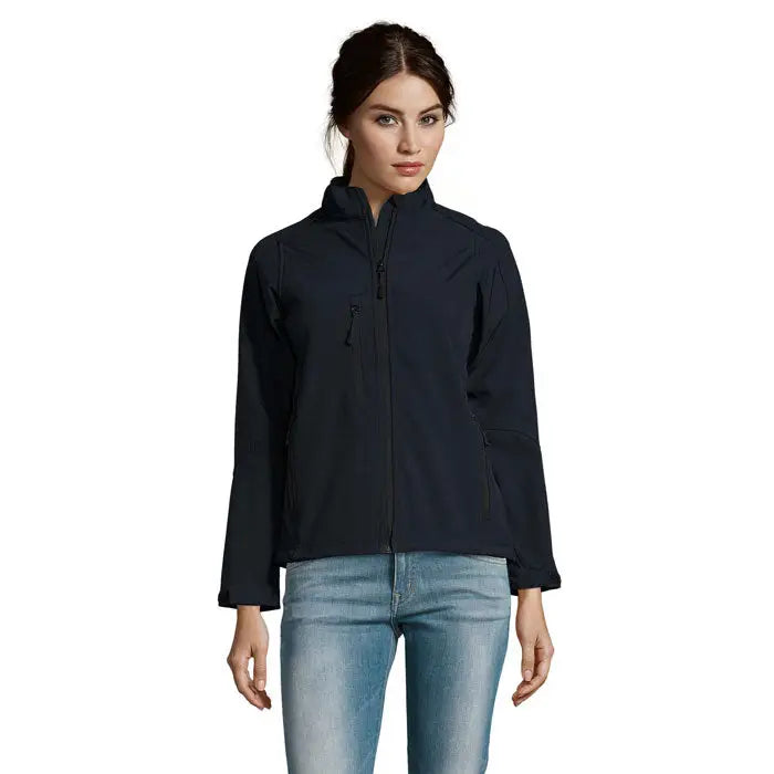 Jacheta roxy femei ss 340g neagra soft shell cu fermoar lung complet si buzunare laterale subtile