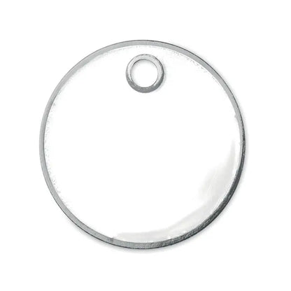 Jeton pentru chei în ton argintiu din metal circular cu suprafață lucioasă netedă și buclă mică de prindere
